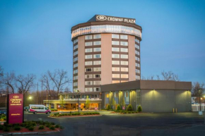 Гостиница Crowne Plaza Saddle Brook, an IHG Hotel  Садл Брук